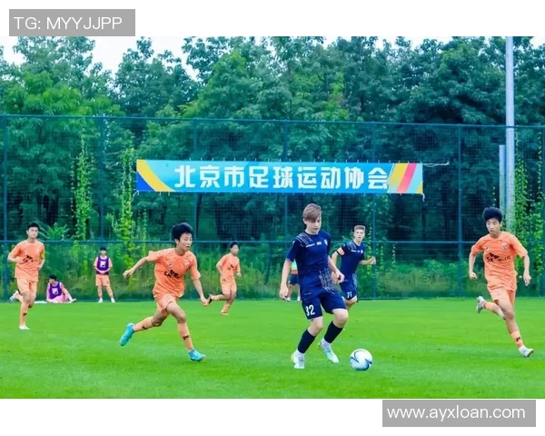 五岁男童足球明星崭露头角引发全球关注未来之星的成长之路 五岁男童足球明星崭露头角引发全球关注未来之星的成长之路